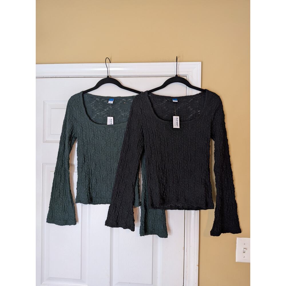 Old Navy Textured Bell Long Sleeve Tops Size Small Set of 2 Black Green NWT